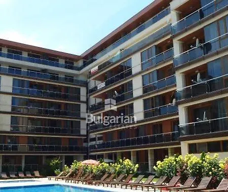 в комплекс до плажа Apartamento Pomorie